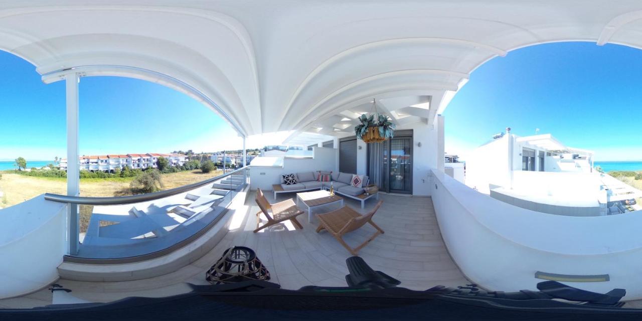 Hanioti Suite Maisonette In Front Of The Sea Экстерьер фото