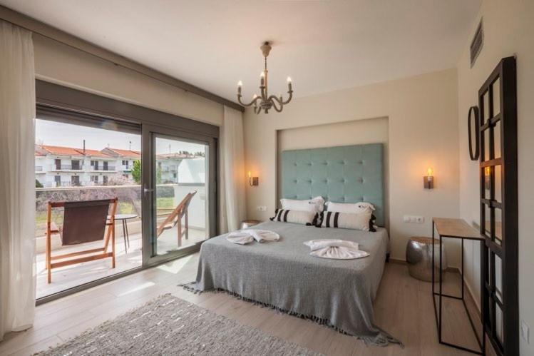 Hanioti Suite Maisonette In Front Of The Sea Экстерьер фото